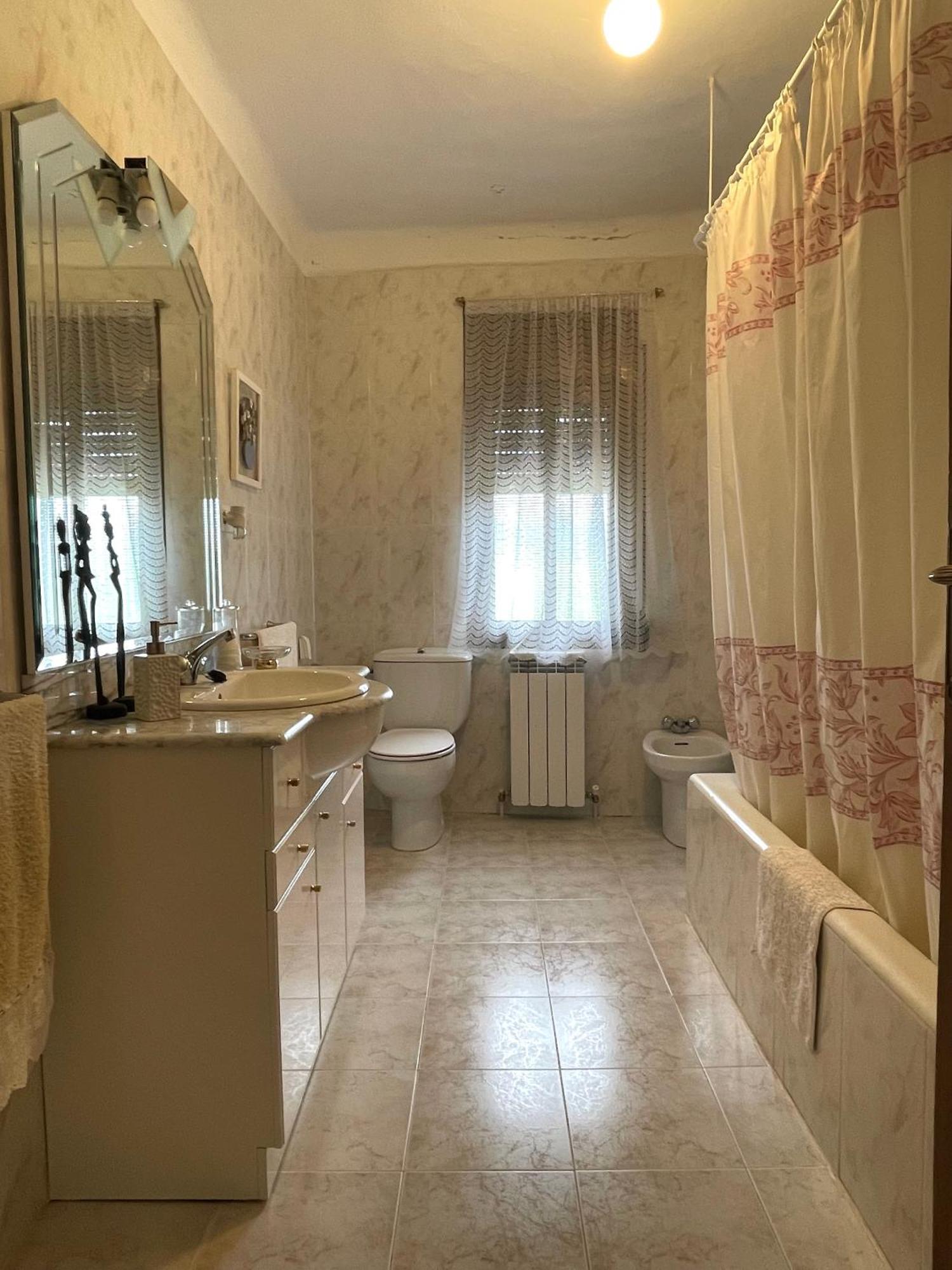 Casa Justo Pensionat Apiés Exteriör bild