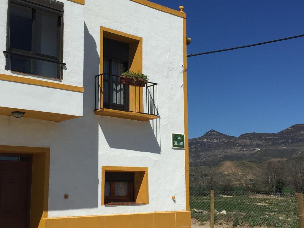Casa Justo Pensionat Apiés Exteriör bild